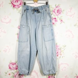 Free People We The Free Bright Eyed Low Slung Pull On Barrel Denim Jeans M
